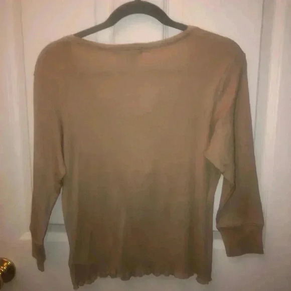 Ralph Lauren pullover top - Picture 3 of 3